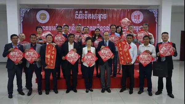 可返回栏目或查看相邻条目
