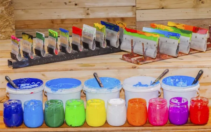 TRANSFER SERIGRÁFICO. El TRANSFER DE SERIGRAFÍA es un producto de máxima calidad que le permitirá, a diferencia de la serigrafía tradicional realizar una reposición rápida de prendas estampadas, ideal para colecciones o diseños complejos en tejidos de algodón, poliéster, nylon, softshell y muchos más. El tacto del transfer serigráfico y la estampación es muy suave con una definición de los detalles inigualable, sobre todo el de impresión a todo color. Se trata de una serigrafía transferida a la prenda por plancha industrial térmica por lo que solamente se estampa la tinta.